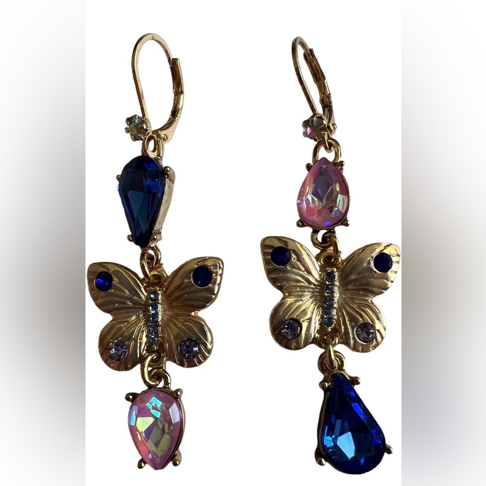 NWT Betsey Johnson Gold Tone Crystal & Butterfly Mismatch Drop Earrings